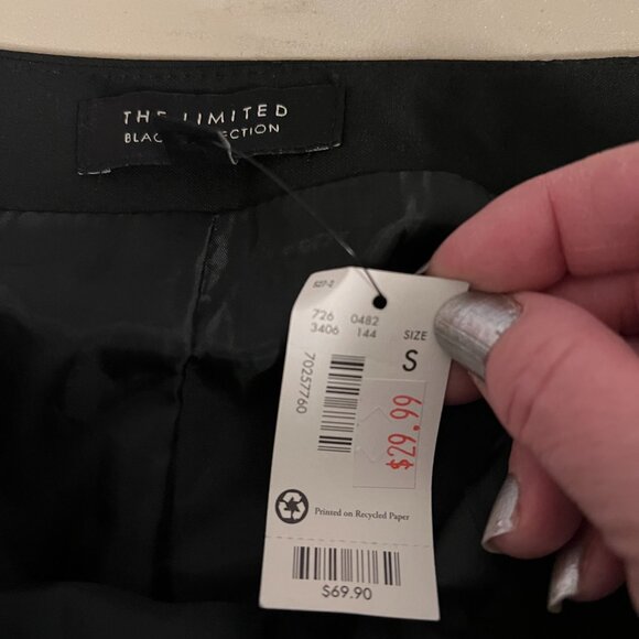 NWT The Limited Black Collection Pleated/Lined Little Black Skirt - Picture 2 of 3